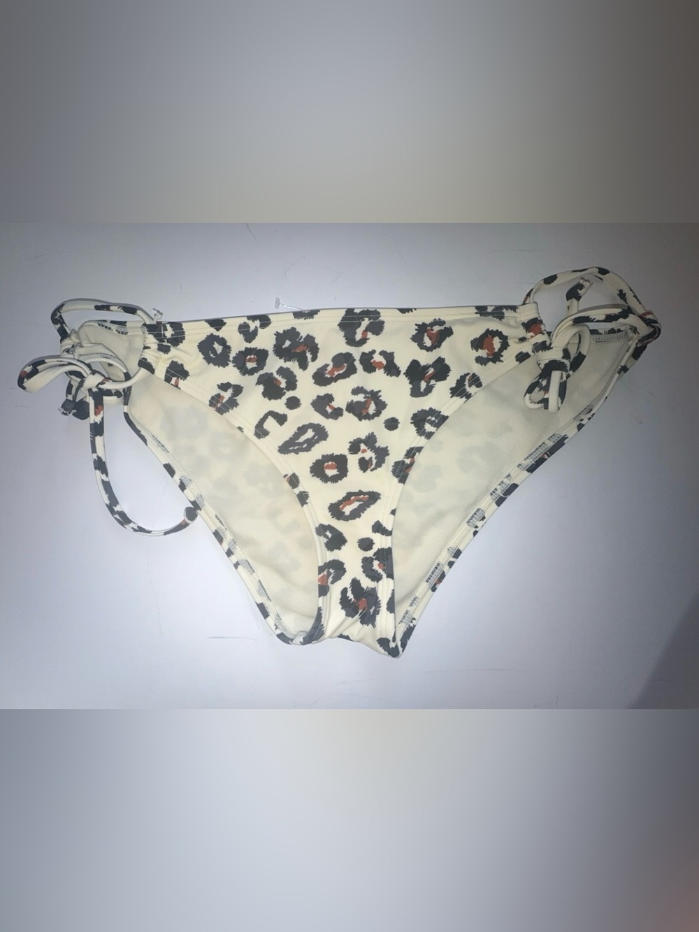 Adore Me swim bottoms cheetah print size medium